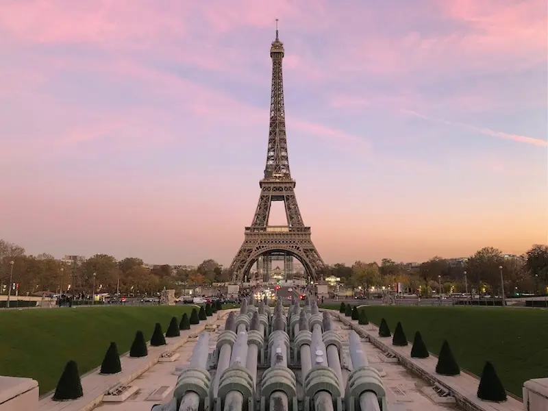 エッフェル塔
